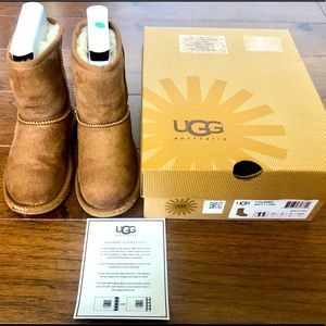 Children’s UGG Winter Boots (T Classic)